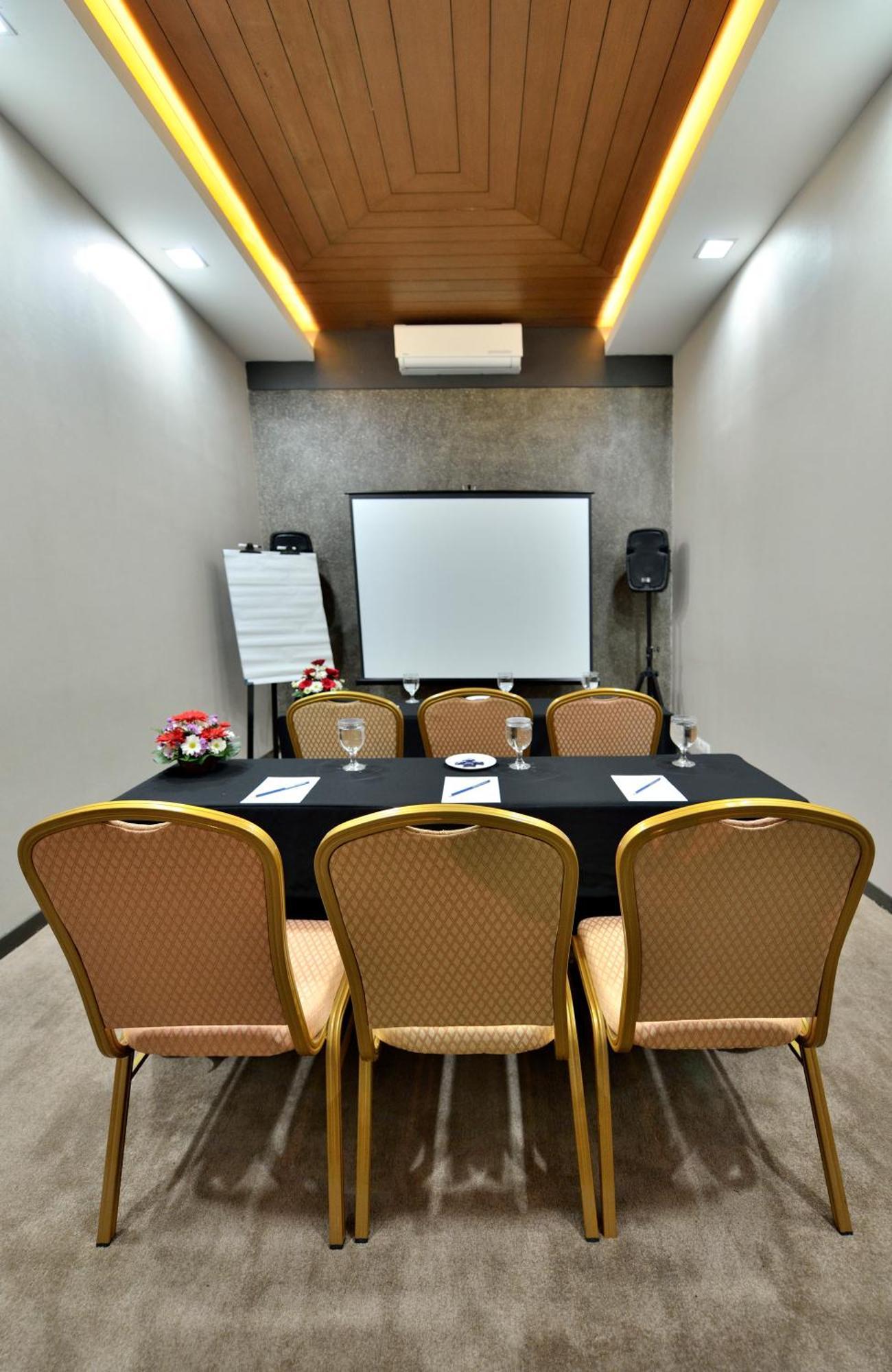Serela Merdeka By Kagum Hotels Bandung Exterior foto