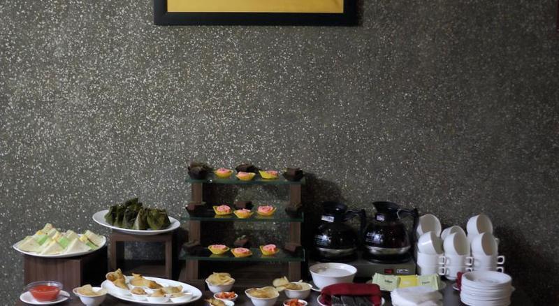 Serela Merdeka By Kagum Hotels Bandung Exterior foto