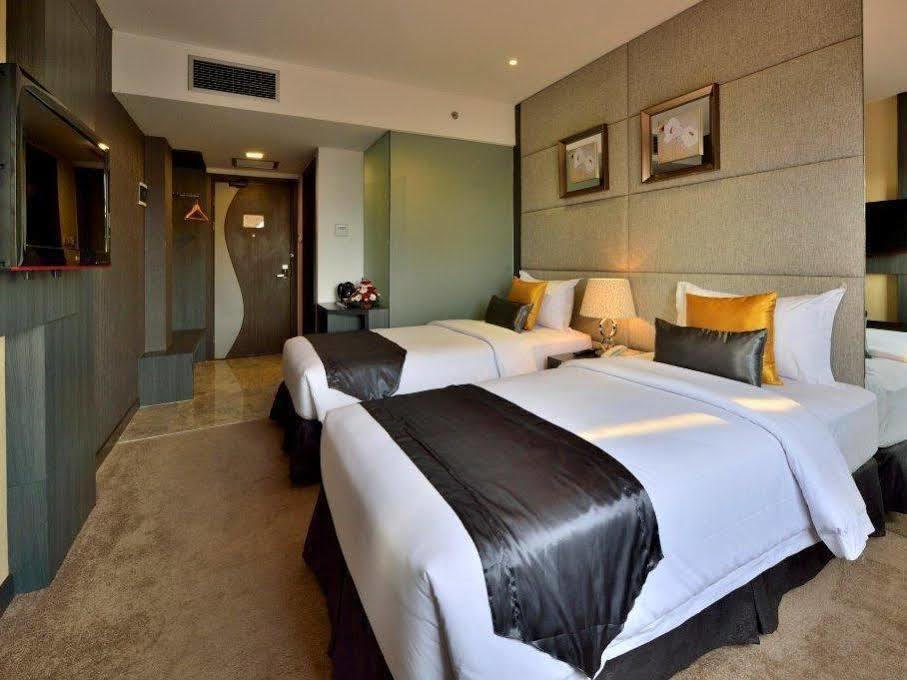 Serela Merdeka By Kagum Hotels Bandung Exterior foto